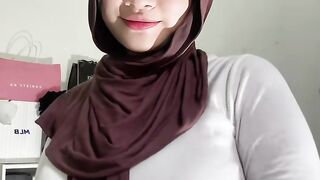Awww hijabi