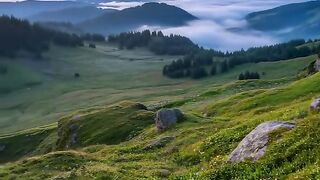 Beautiful &peaceful mountain scenery