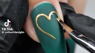 Trendy Nail Art 2