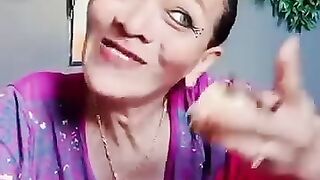 Lagi merayu biar jatuh cinta
