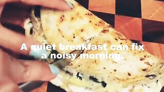 Yummy yummy melted cheese egg  💚💚