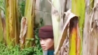 Ngumpet takut di tagih hutang