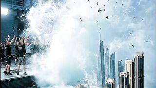Tsunami_crashing_into_miniature_…_202608120955.mp4