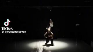 Awesome Dance 10