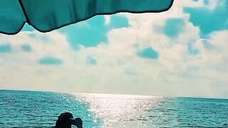 A Day at the Beach: Sun, Waves, and Pure Vibes ☀️