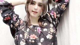 BLACK DRESS IN THE CUTE GIRL
