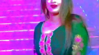 Hot. Dance clip 2026 plz Pakistan stage darma dance