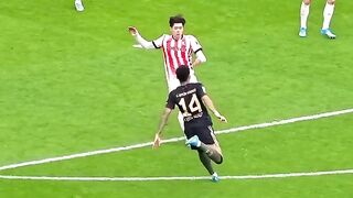 Diaz and Atubolu Making Football