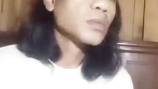 Cemburu karna tidak di perhatikan