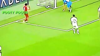 Bagaimana Bisa Itu Bukan Gol? 😳