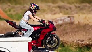Insane Girl Motorcycle Skills 🤯🔥 | Sportbike