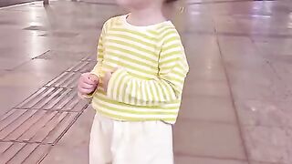 跟奶奶新學的舞，姨姨們看看我跳得好看不呀