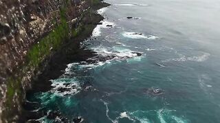 Where the Ocean Meets the Cliffs 🌊⛰️