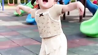 這小表情，誰學得會啊