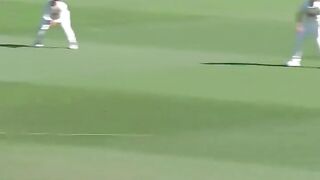 Shadman Islam out Mitchell starc taken wicket