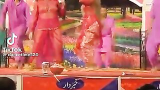Hot 🥵 dance performance 🔥 mujra masti video viral plz