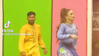 Ferzoa Ali stage darma dance clip 4