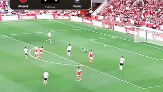 Arsenal kalahkan Como 4-3 lewat adu penalti setelah seri 1-1 dalam 90 menit di laga pramusim.