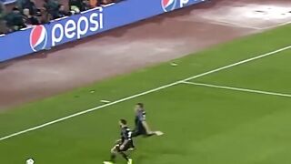 The art of defending 🎨