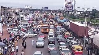 Traffic at ugbowo/isihor road