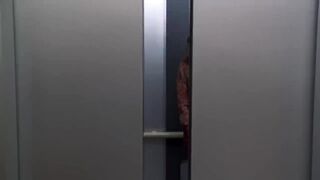 The Highly Embarrassing Elevator Scene | Liar Liar