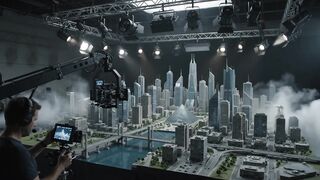 This is how they flood an entire city for the movies 🎬