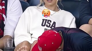 Women's ⚾️ never disappoints
