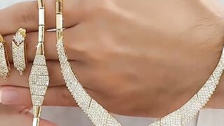 Latest Gold Necklace & Choker Designs