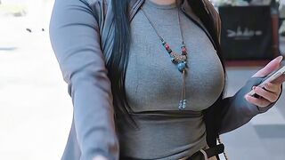 She Walks Through the City… Everyone Notices 👀🔥