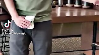 incredible magician 😱#creatorsearchinsights #magician #magictrick #viral #fyp @TikTok @tiktok creato