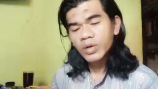 Ngerayu saking kangen nya
