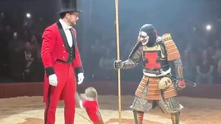 Magic show 6
