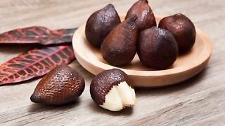 Salak. Snake Fruit. snakefruit