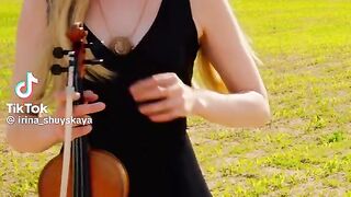 Beautiful violin music