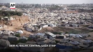 Palestinian displaced struggle with lack of water and food in Gaza Strip