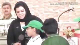 Pakistani Teacher Viral Video