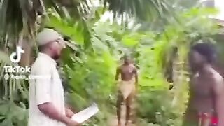 Ewo 😂😂who allow him play that scene 😆😂
