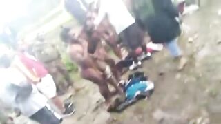 PNG Police naked Criminals
