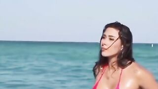 HOST AMERIKA SEXY PART 356