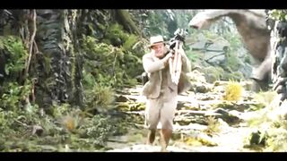 King Kong - Dinosaur Stampede