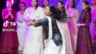 Nice dance 52