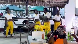 African acrobatic show 5