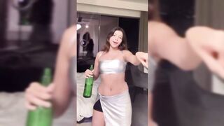 Indian Girl Janvi Vats Dance 4