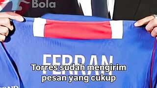 Waduh, koper di Paris belum juga dibongkar