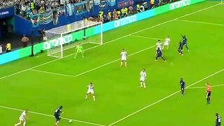 ⚽️🔥 Gol paling indah dari setiap Piala Dunia! 🏆🌍