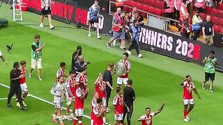 Say yes if you like arsenal