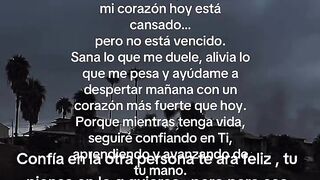Expresa el cansancio del corazón, pero con la esperanza de no estar vencido, pidiendo sanar el dolor y despertar con más fuerza