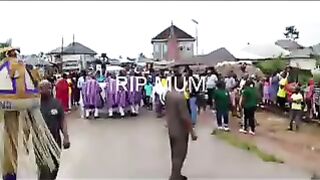 Perfuming burial ceremony