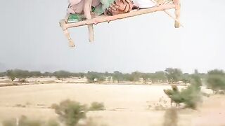 kis kis ne jana hai
