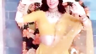 Shraddha Arya Kundali Bhagya